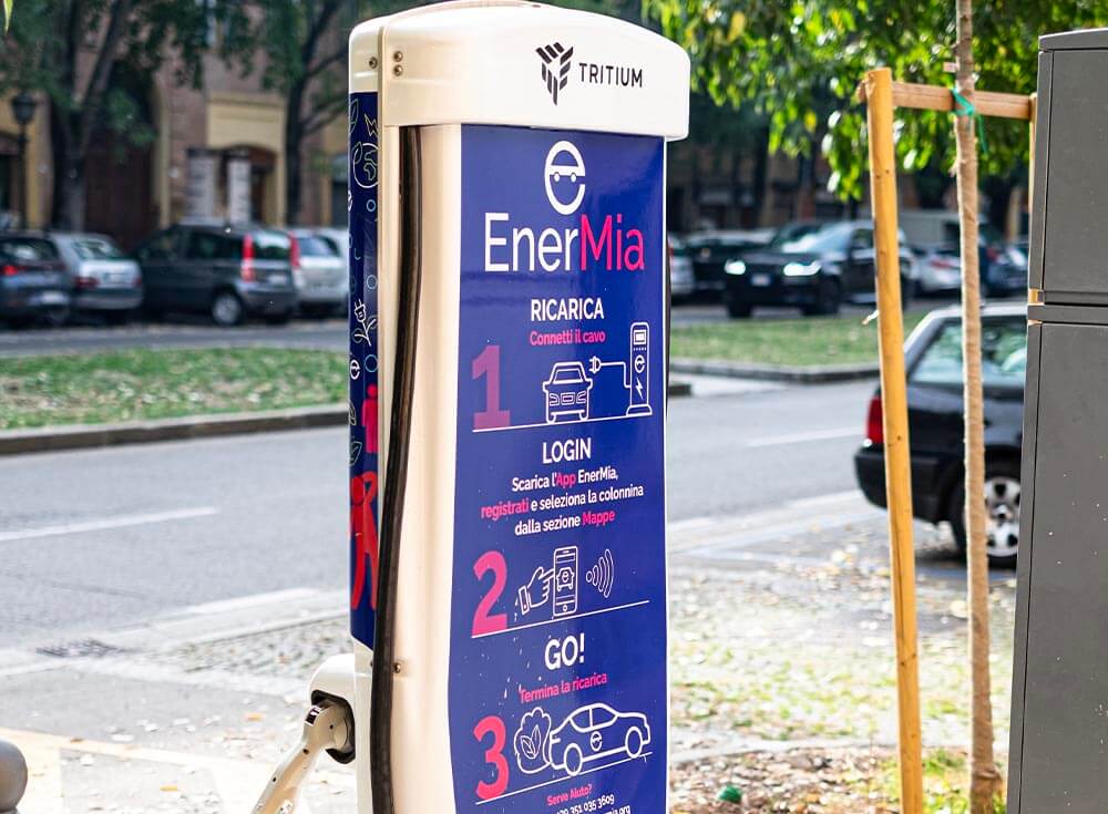 stazione di ricarica veloce elettrica